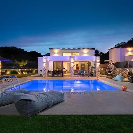 Aiora Luxury Villas Afándu Kültér fotó